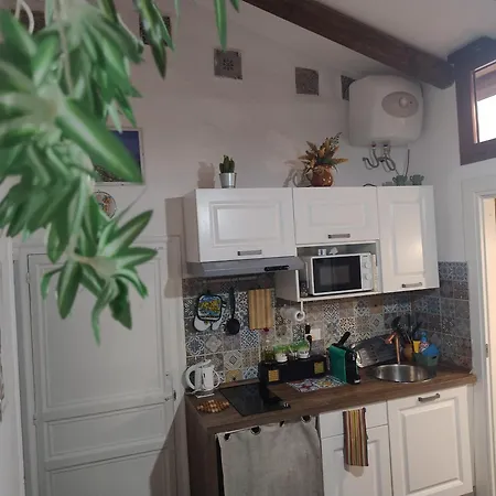 La Casetta Al Cassaro Apartment *